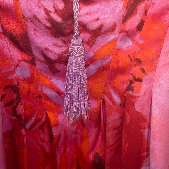 Oscar del la Renta Floral Robe - Picture 4 of 12